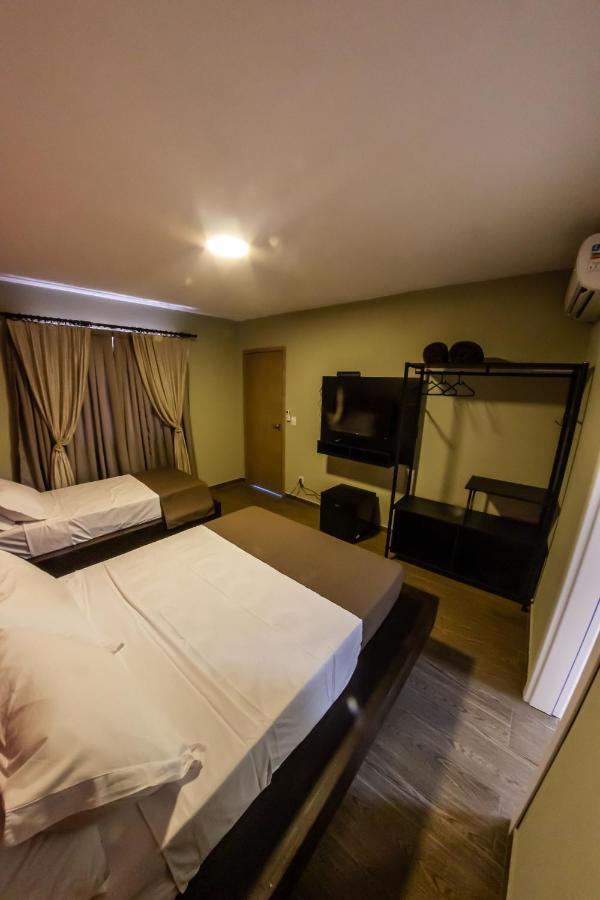 Bonabrigo Hostel & Suites Balneario Camboriu Bagian luar foto