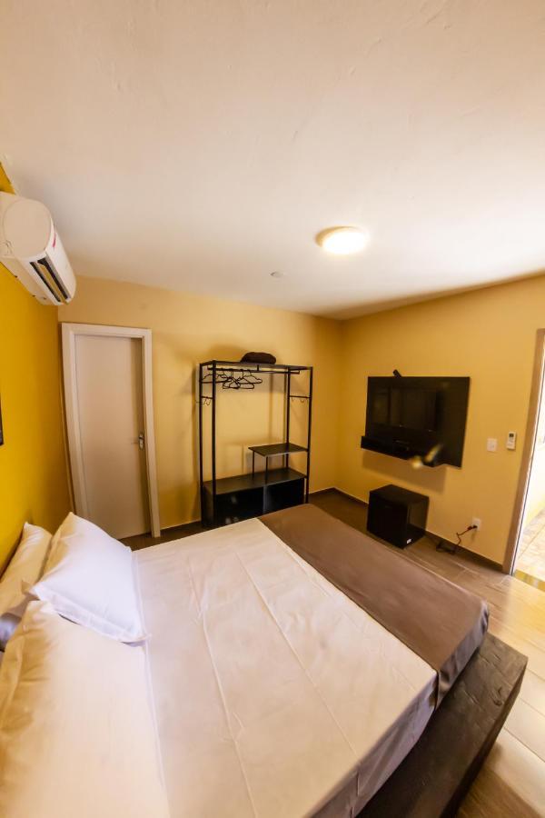 Bonabrigo Hostel & Suites Balneario Camboriu Bagian luar foto