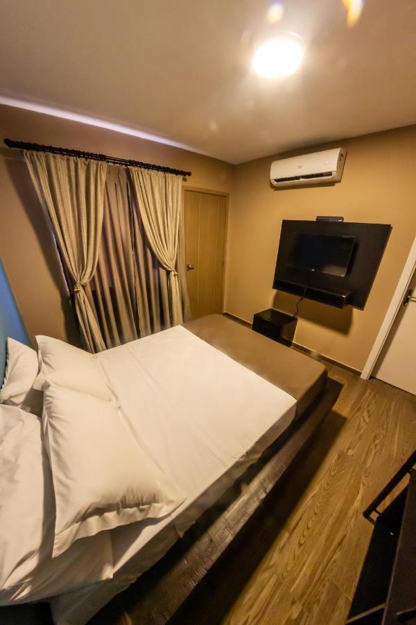 Bonabrigo Hostel & Suites Balneario Camboriu Bagian luar foto